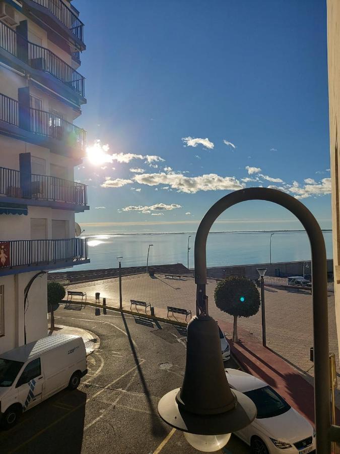 Apartamento En Primera Linea De Mar 安波拉 外观 照片